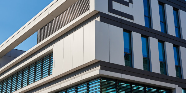 Proyectos Construcción Casas Passivhaus en Cuenca · Edificación Comercial