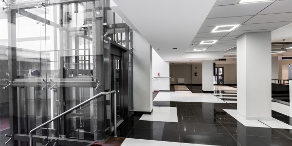 Proyectos de Rehabilitaciones Arcas · Instalación de Ascensores